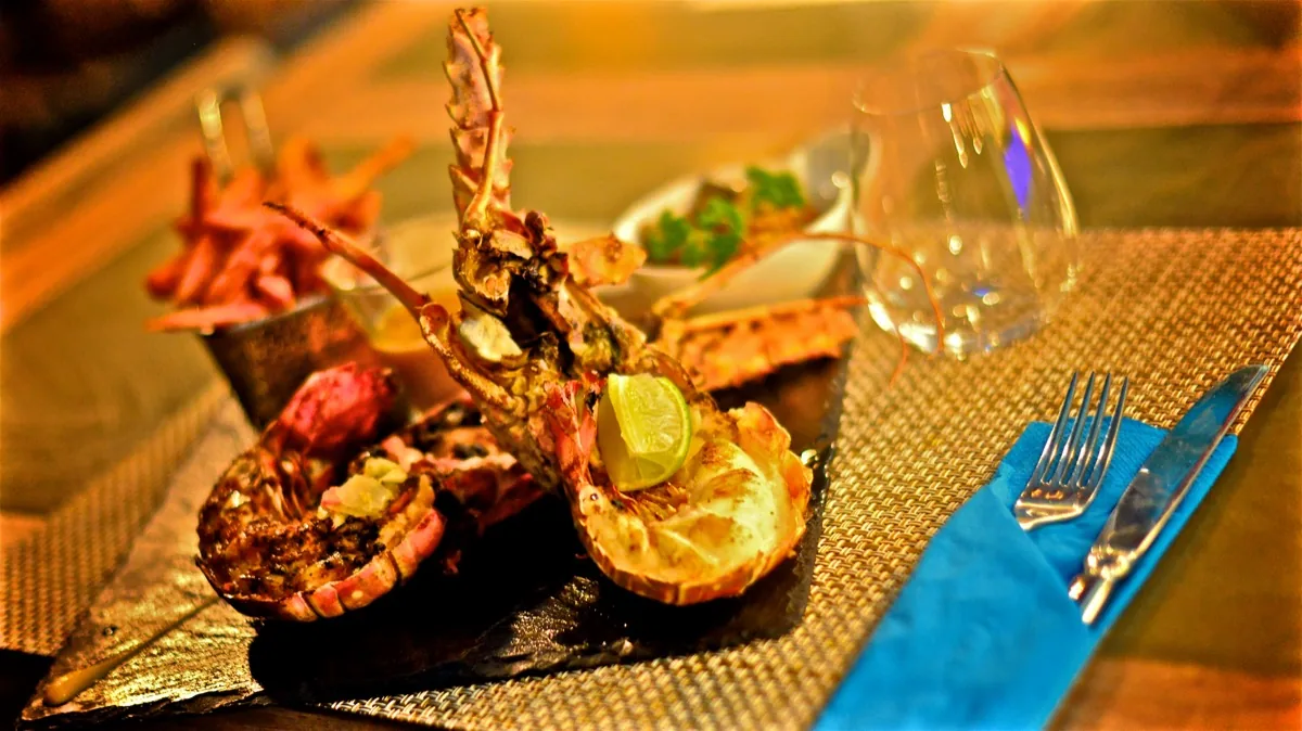 Langouste grillée et légumes